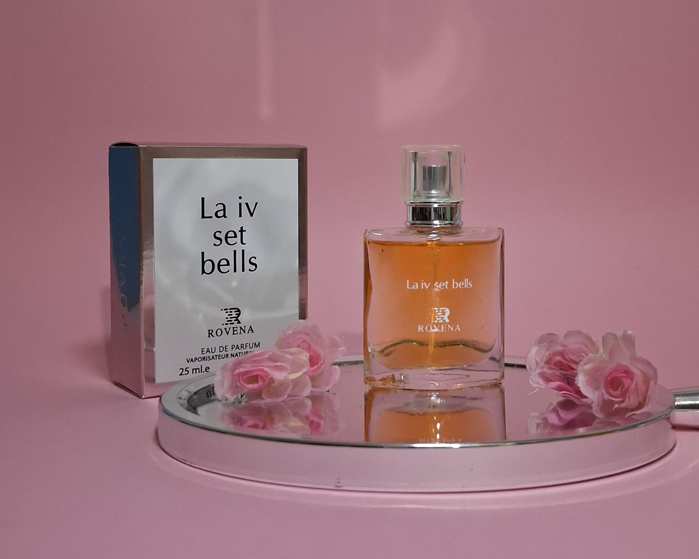 عطر زنانه لا ایو ست بلز 25 میل شرکت روونا